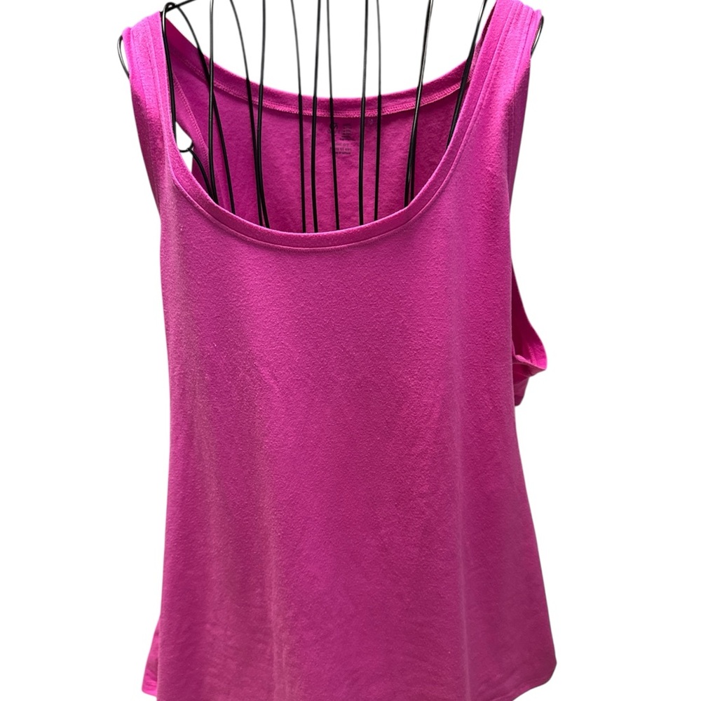 GAP Fit Fuchsia Tank Top XXL